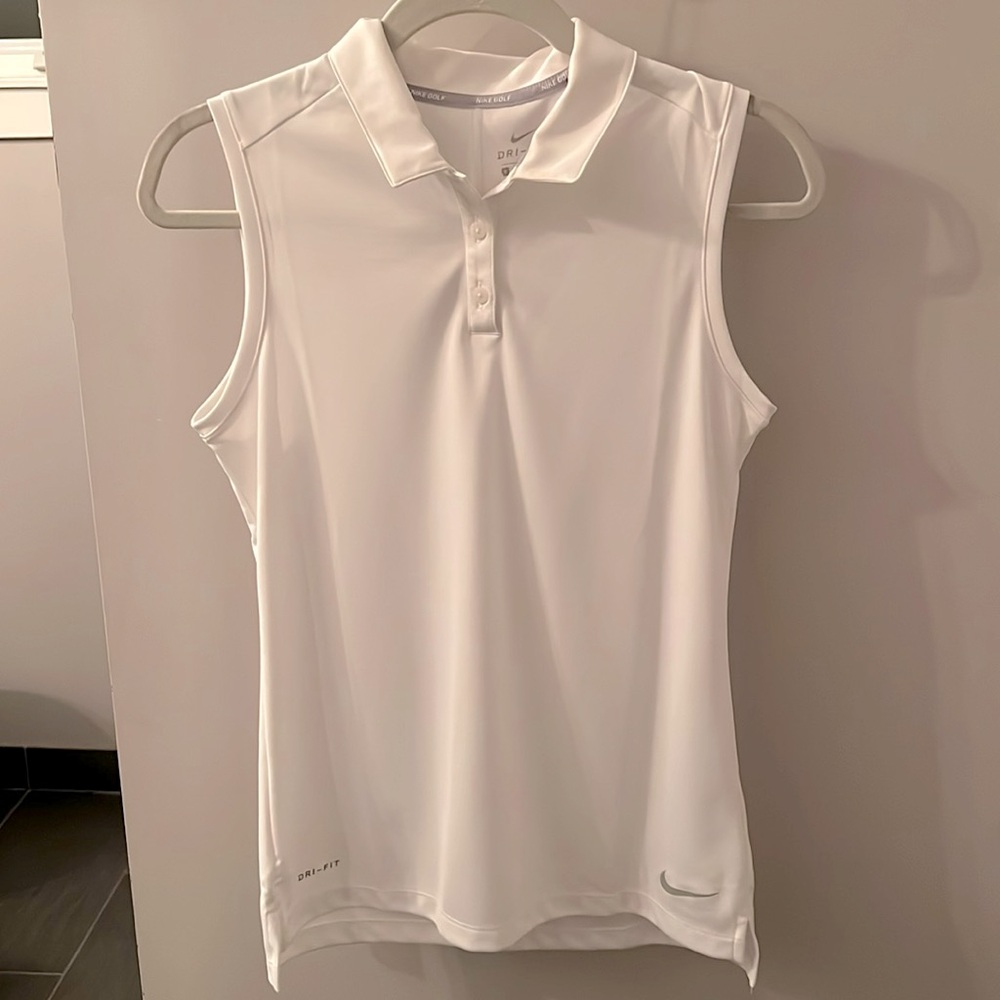 NWOT Nike White Women’s Sleeveless Golf Polo